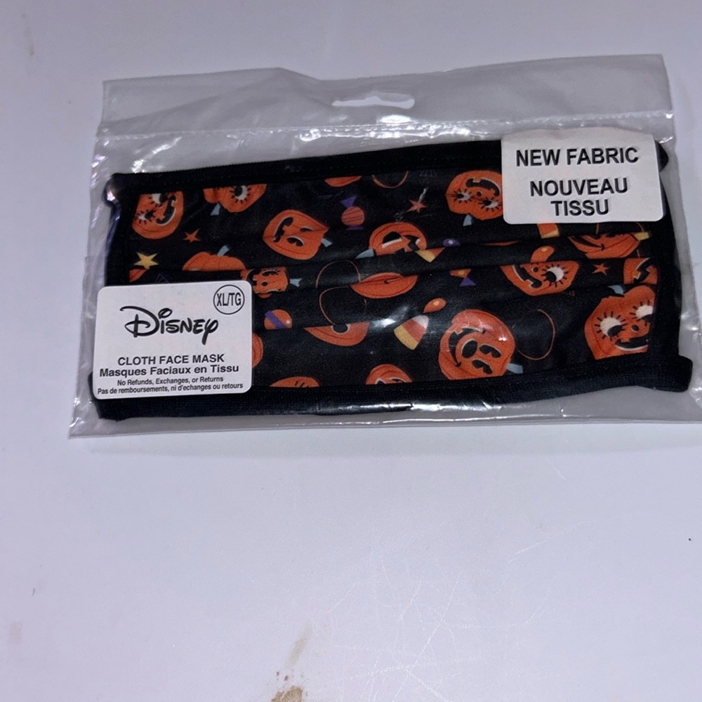 🎃Disney Halloween Face mask